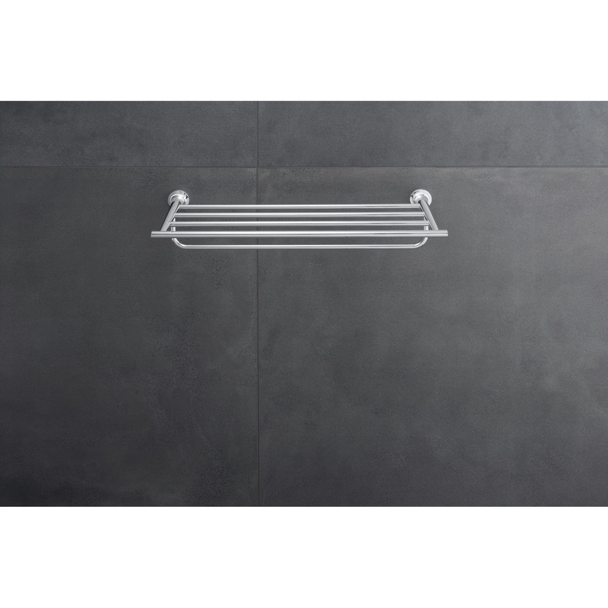 Porte-serviettes mural Grohe en métal chromé, couleur argent, installé sur carrelage gris