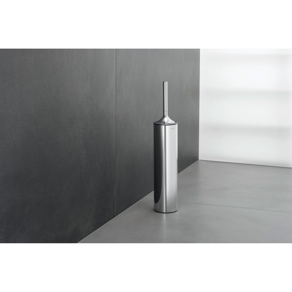 Brosse WC chromée Hansgrohe, accessoire sanitaire de couleur argent, design moderne.