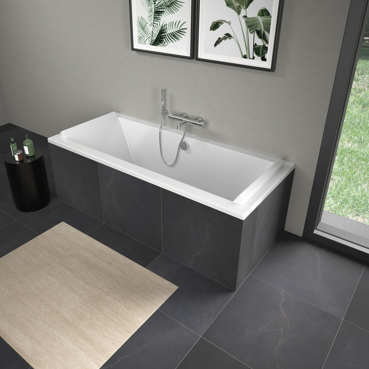 Baignoire rectangulaire noire marque Sanycces, salle de bain moderne, couleur noire