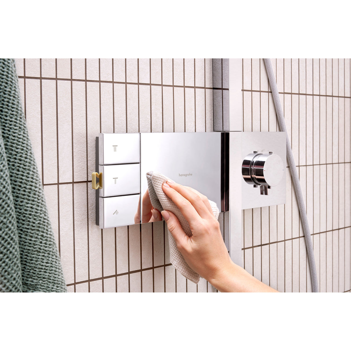 Colonne de douche 210/340 2jets Raindance Alive Q avec mitigeur thermostatique ShowerSelect Comfort