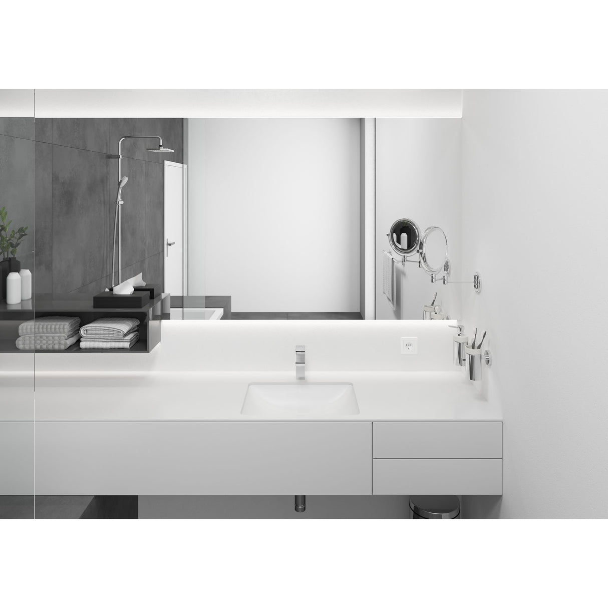 Mitigeur Grohe, robinet de salle de bain, couleur chrome, sur lavabo moderne blanc.
