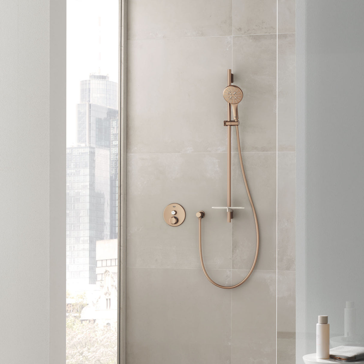 GROHE Pack douche encastré avec mitigeur monocommande + douchette +barre de douche + douche de tête + flexible + coude
