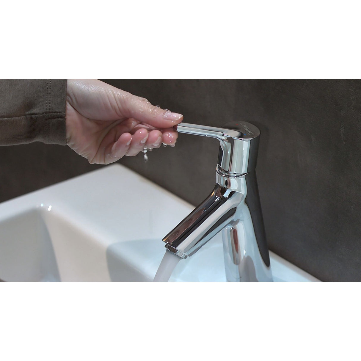 Mitigeur lavabo Grohe, robinet de salle de bain chromé, couleur argentée