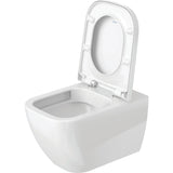 WC suspendu blanc de la marque Duravit, design moderne, abattant ouvert.