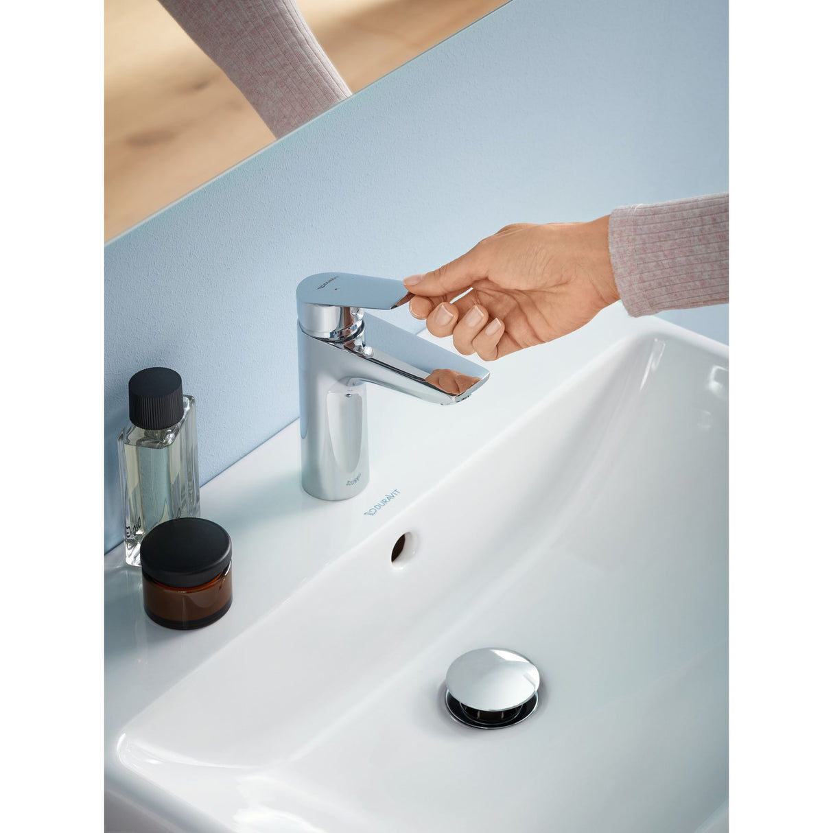 Mitigeur lavabo Grohe chromé, robinet moderne couleur argent pour salle de bains