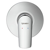 Mitigeur de douche Duravit chromé, robinetterie salle de bain couleur argent.