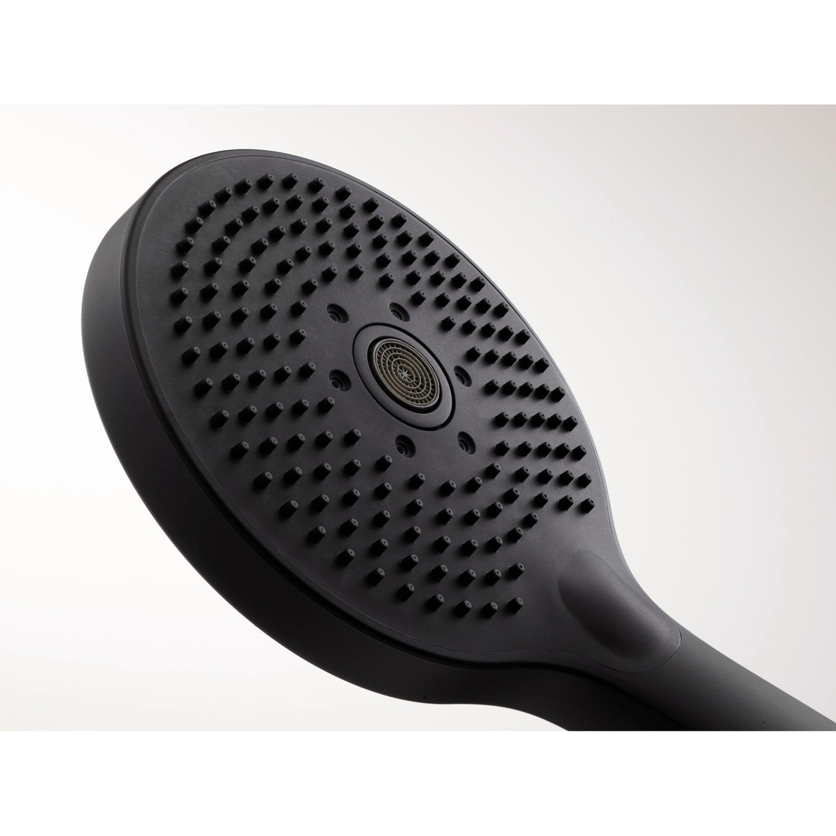 Pommeau de douche noir Grohe, accessoire sanitaire élégant pour salle de bain