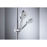 Pommeau de douche Grohe chromé, type sanitaire, couleur argentée, monté sur barre.