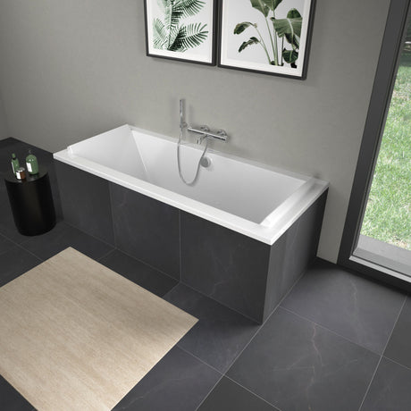 Baignoire rectangulaire noire marque Sanycces, salle de bain moderne, couleur noire