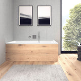 Baignoire Grohe rectangulaire, finition bois clair, design moderne, robinet chromé.