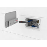 Boîtier encastré de plomberie Grohe, type module sanitaire mural, couleur blanc.