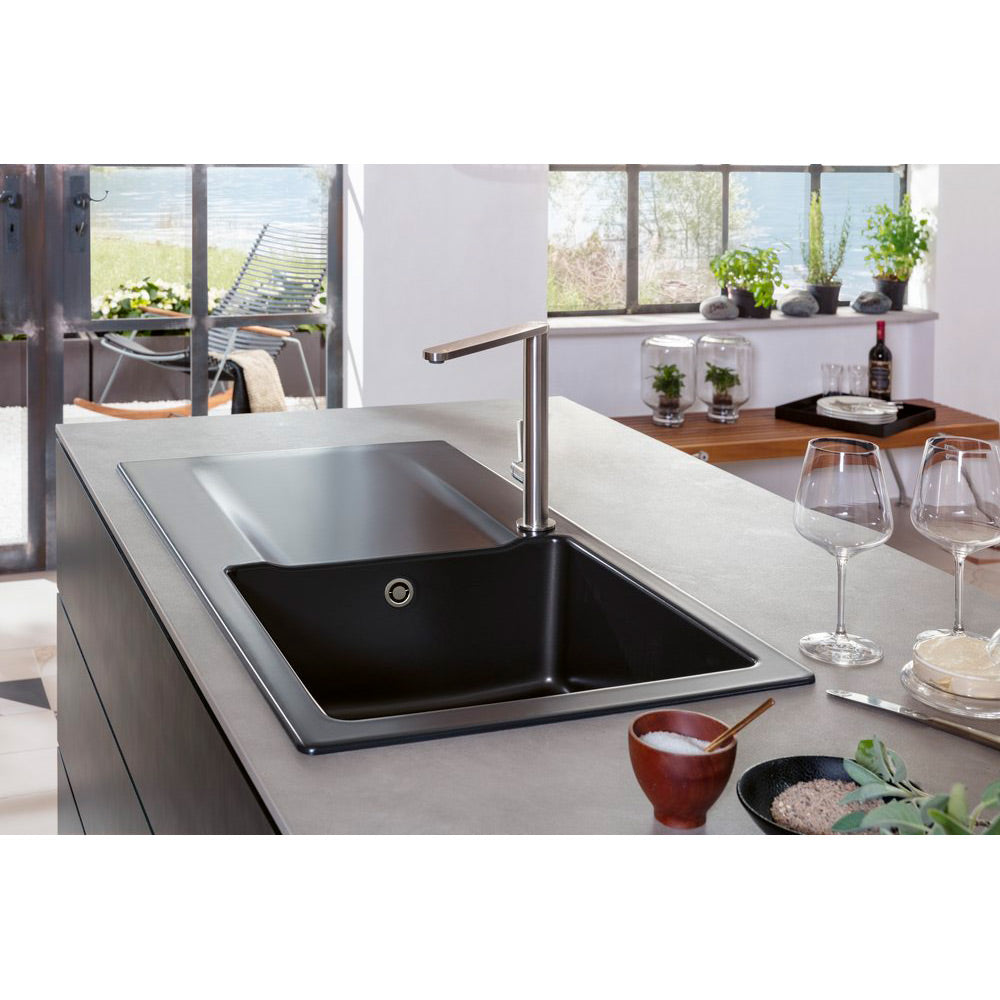 Évier de cuisine noir Blanco, rectangulaire, robinet inox, design moderne
