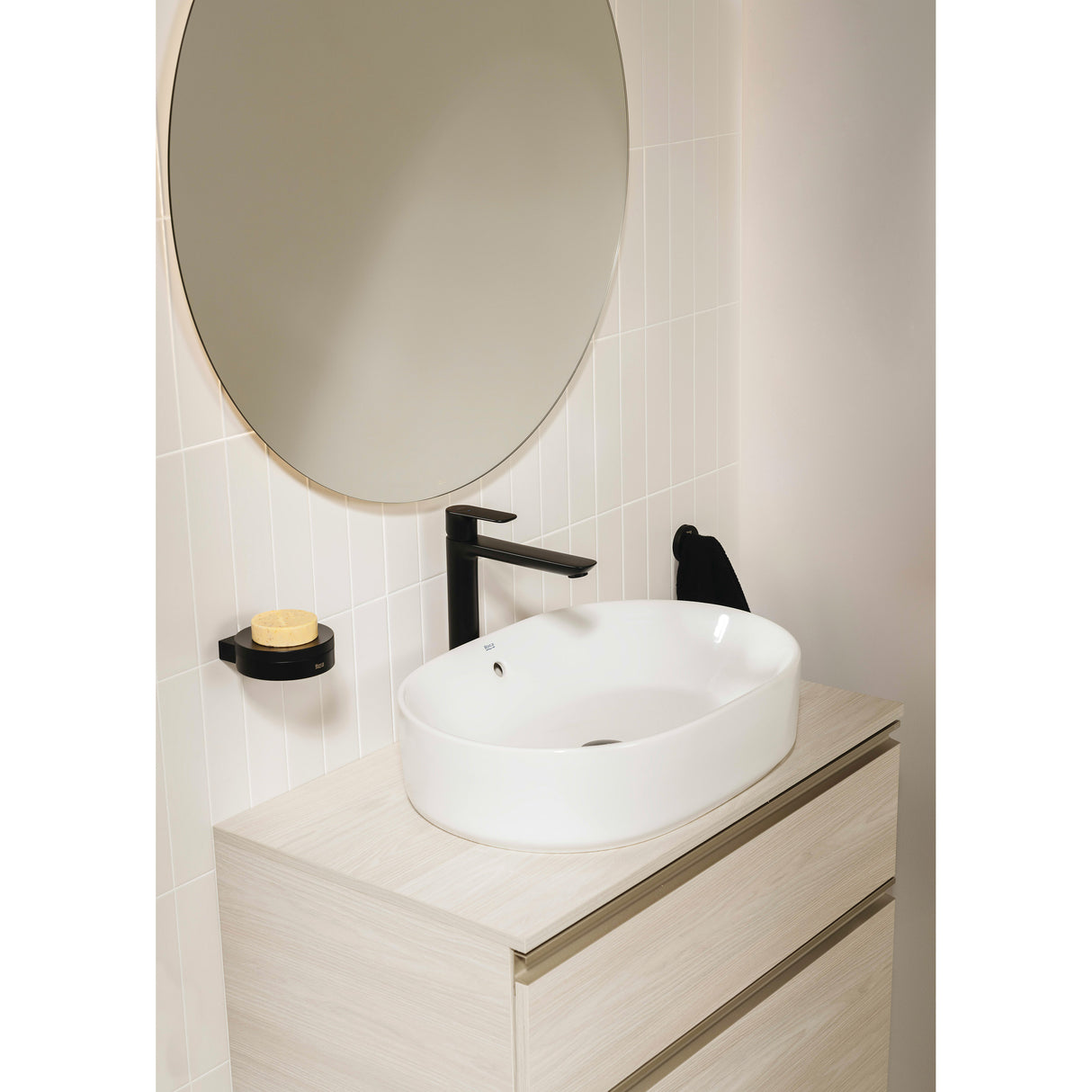 Robinet noir Grohe, mitigeur lavabo moderne, couleur noire, salle de bain design