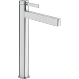 Mitigeur lavabo Grohe, robinet haut chromé, design moderne, couleur argentée.