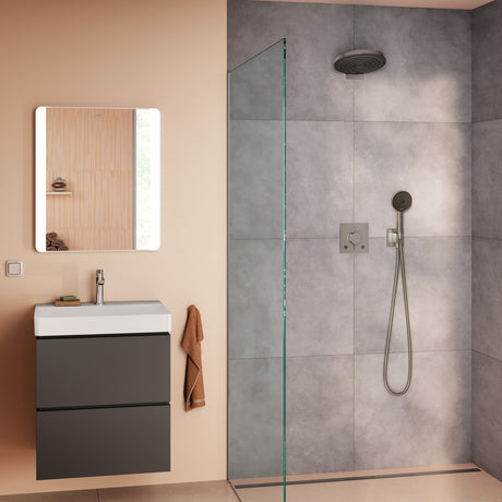 Douche Grohe, mitigeur et pommeau de douche gris, salle de bain moderne, couleur grise