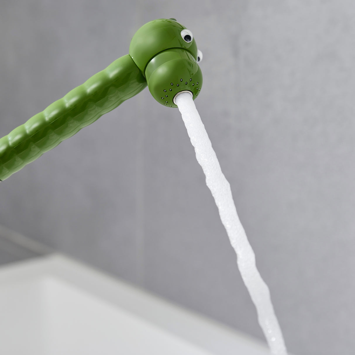 Mitigeur enfant vert en forme d'animal, marque inconnue, pour robinet de salle de bain
