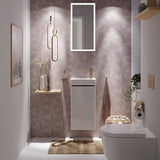 Meuble lavabo Grohe blanc, robinetterie dorée, salle de bain moderne