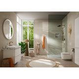 Douche à l’italienne Grohe, colonne de douche dorée, salle de bain moderne beige