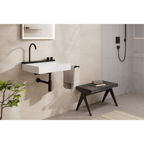 Lavabo blanc Grohe, robinet noir, design moderne, salle de bain contemporaine
