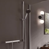 Douchette Grohe, colonne de douche chromée, couleur argent, salle de bain moderne