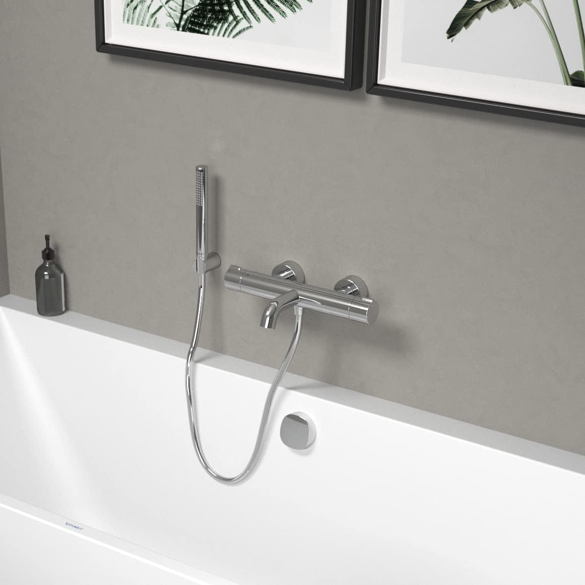Mitigeur baignoire Grohe, robinet mural chromé, design moderne couleur argent