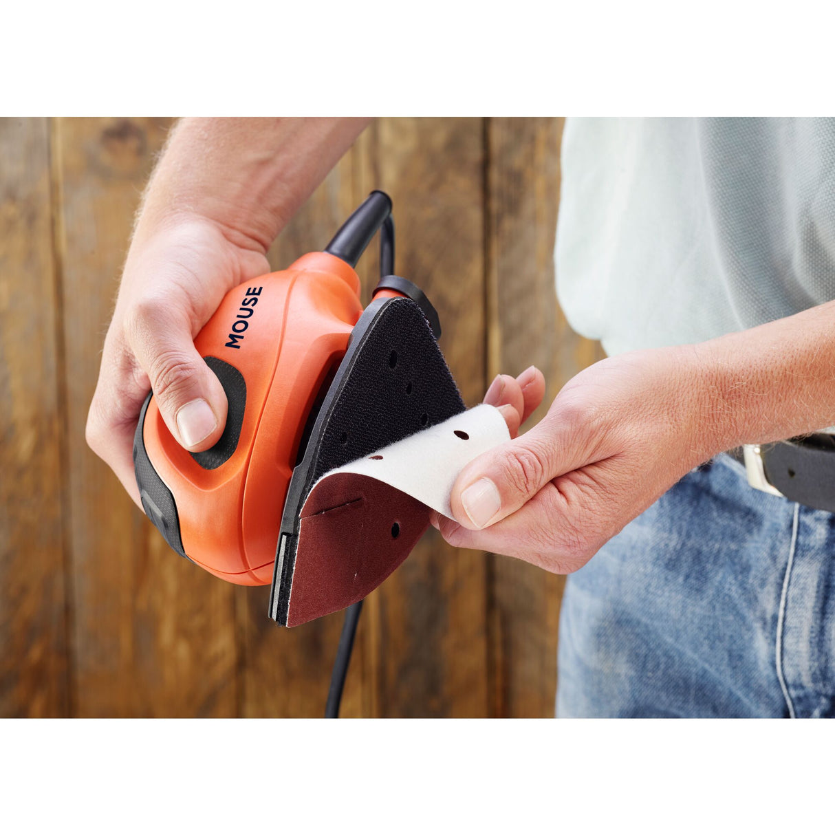 Ponceuse électrique Black+Decker Mouse, outillage orange et noir, changement d’abrasif