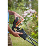Tondeuse sans fil BLACK+DECKER de 33 cm, 36V avec batterie 2,5Ah pour l'entretien du jardin.
