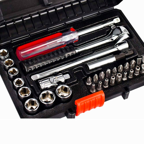 Coffret de clés et douilles BLACK+DECKER avec cliquet et 33 embouts de vissage, outil pratique pour bricolage.