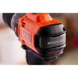 Perceuse visseuse à percussion BLACK+DECKER 18V brushless, sans batterie, outil électrique éco-responsable pour bricolage.