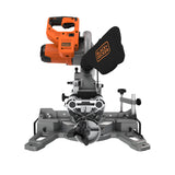 Scie à onglet Black+Decker orange et noire, outil électroportatif pour découpe bois.