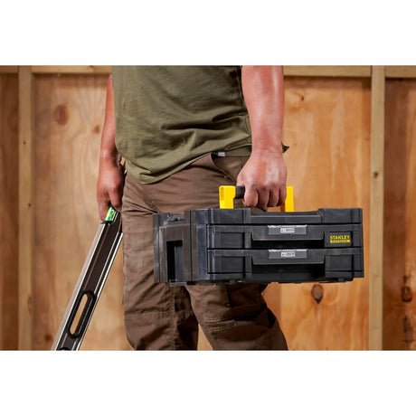 Mallette à outils noire Stanley, poignée jaune, coffret rangement outillage