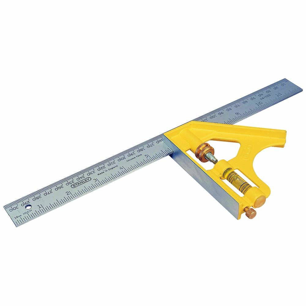 Équerre Stanley, outil de mesure en métal et plastique jaune avec niveau à bulle.