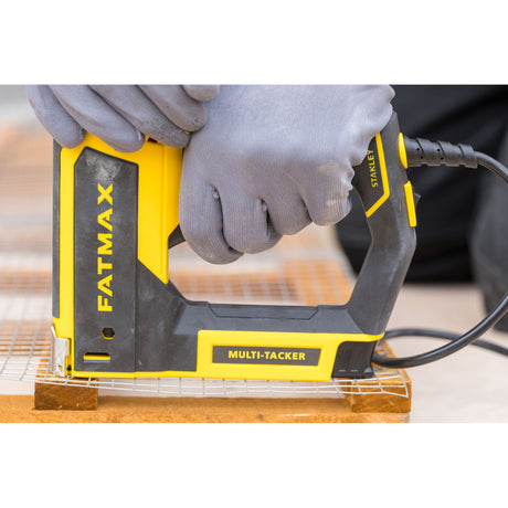 Agrafeuse électrique Stanley Fatmax, outil électroportatif, jaune et noir