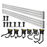 Kit rangement mural Stanley pour outils, noir et argent, avec crochets et rails muraux.