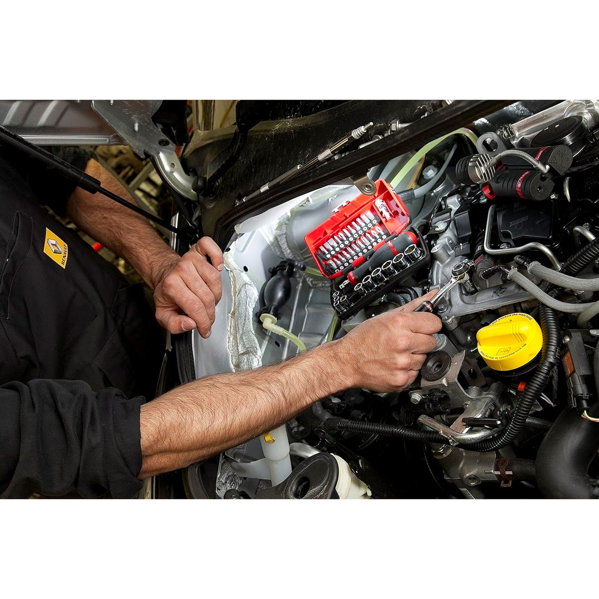 Coffret d'embouts Facom, type outillage, couleur rouge, utilisé pour la mécanique auto