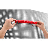 Support porte-outils rouge Facom fixé sur panneau perforé, rangement atelier