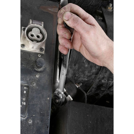 Clé à cliquet Facom argent, outil d’atelier, utilisation mécanique auto