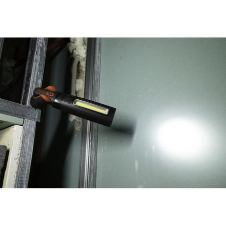 Baladeuse orientable rechargeable 600 lumens - Mister PRO