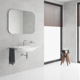Lavabo mural blanc Grohe, salle de bain moderne, robinet chrome, accessoires assortis