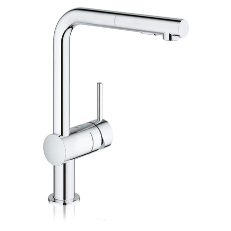 Mitigeur cuisine Grohe chromé, robinet moderne couleur argent, design élégant