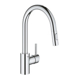 Mitigeur de cuisine Grohe chromé, robinet mélangeur moderne avec douchette extractible.