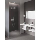 Douche thermosta­tique Grohe, colonne de douche noire, design moderne pour salle de bain