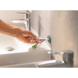 Support mural Hansgrohe gris pour salle de bain, fixation sanitaire moderne.