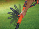 Coupe-bordure Black+Decker orange et noir, outil de jardinage, manche réglable.