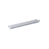 Grille d’aération blanche marque Aldes, accessoire de ventilation en métal.