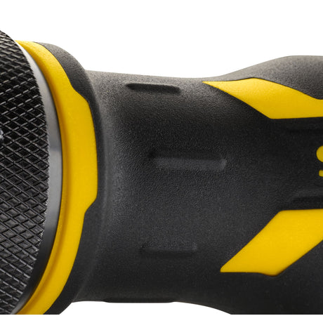 Tournevis Stanley, poignée ergonomique noire et jaune, détail produit