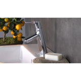 Mitigeur de lavabo Grohe, robinet chrome brillant sur vasque blanche