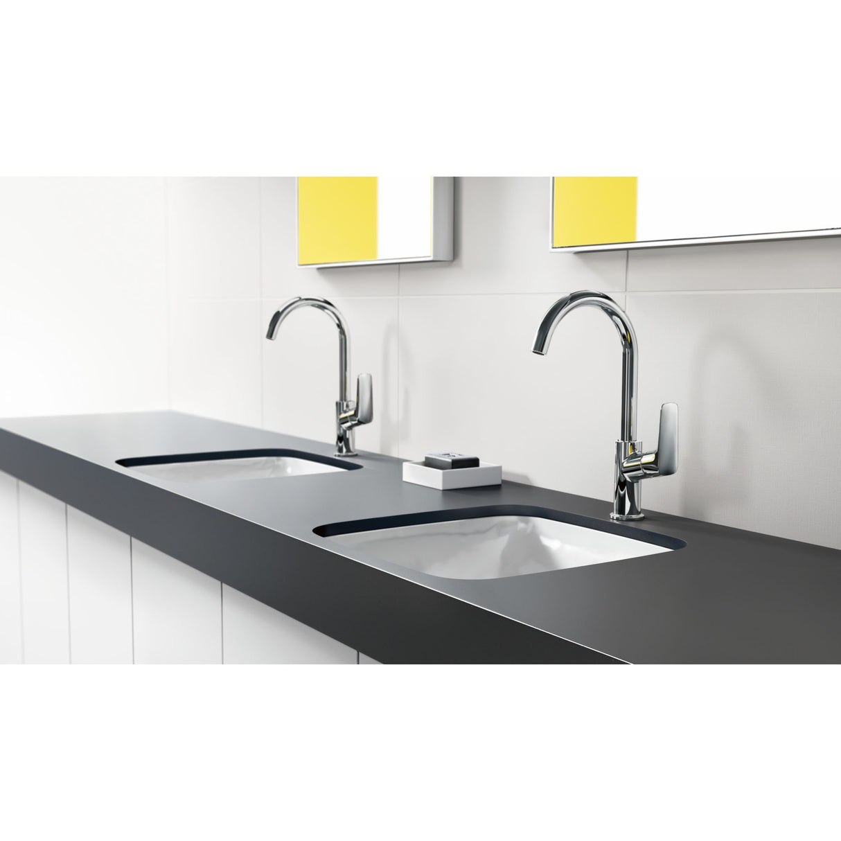 Mitigeur chromé Grohe, robinet de lavabo moderne, couleur argent, installation double vasque