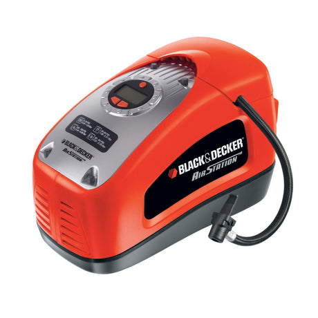 Compresseur d'air Black & Decker, couleur orange et noir, outil gonfleur portable
