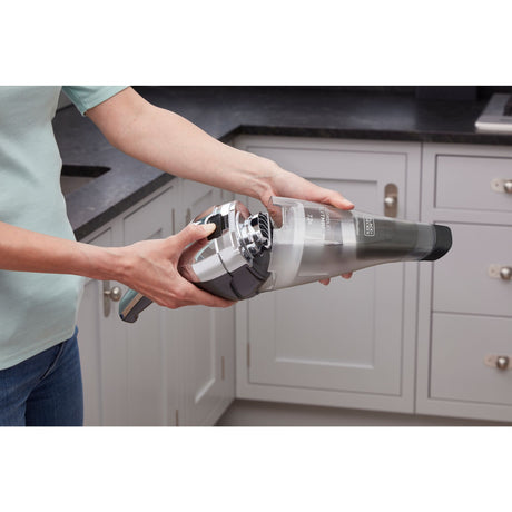 Aspirateur à main Black+Decker, type sans fil, couleur gris argenté